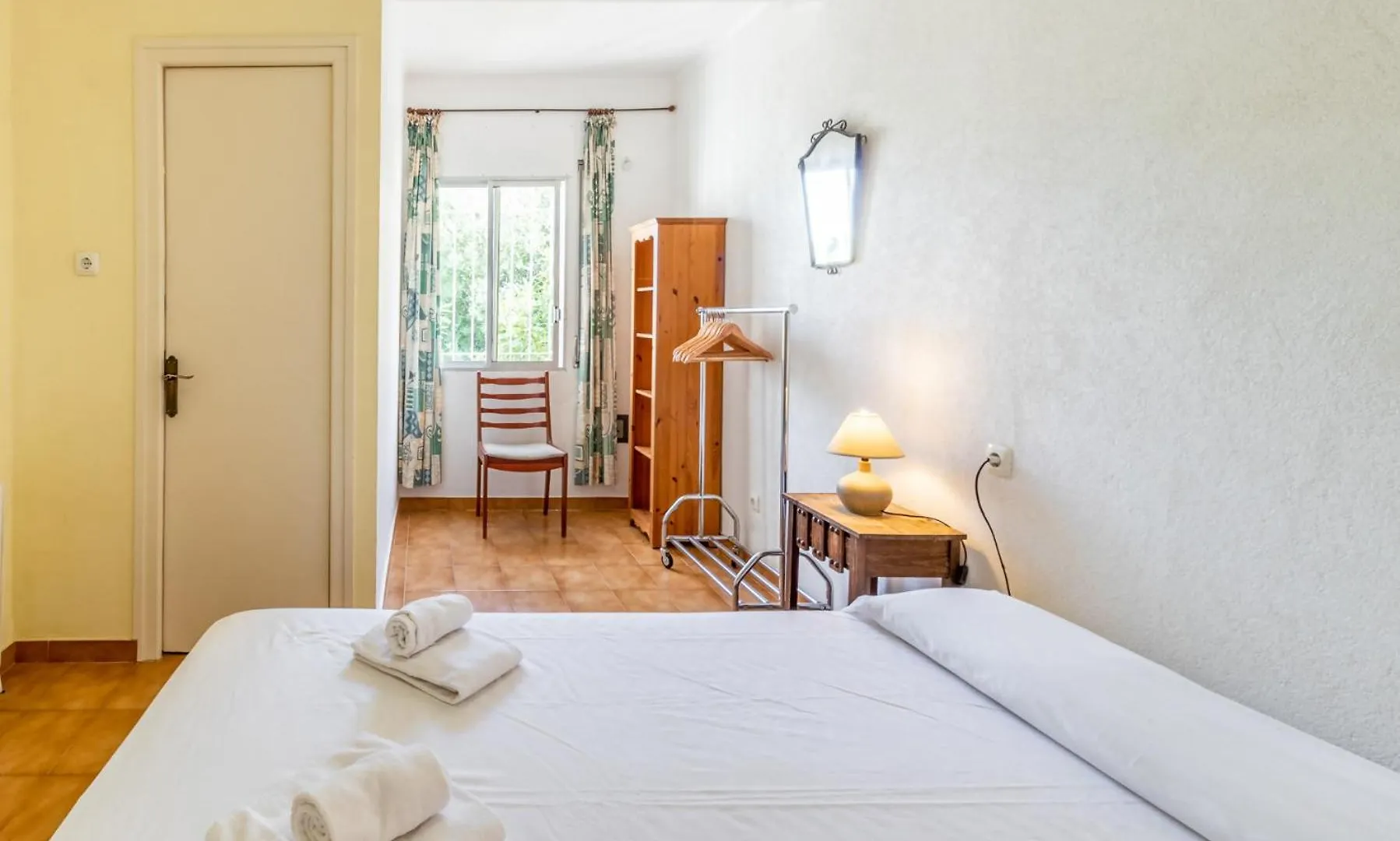 Super Fener 93 Atico Con Terraza Y Vistas Apartment Girona